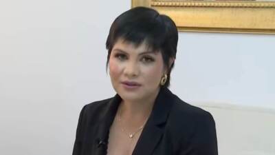 Mujer víctima de ataque con martillo en Bogotá muestra su rostro por primera vez: “Una nueva etapa”